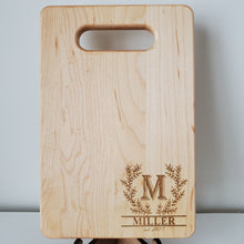 Load image into Gallery viewer, 9x6 Personalized Maple Cutting Board