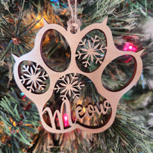 Load image into Gallery viewer, Personalized Cat Paw Ornament
